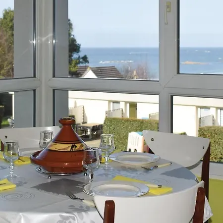 Amazing apartment in Trevou Treguignec with 1 Bedrooms&WiFi Buitenkant foto