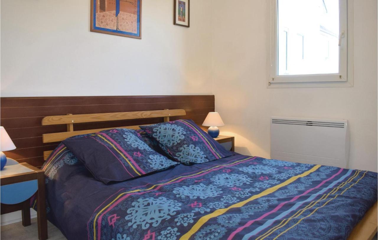 Awesome In Treguignec With Wifi Apartment